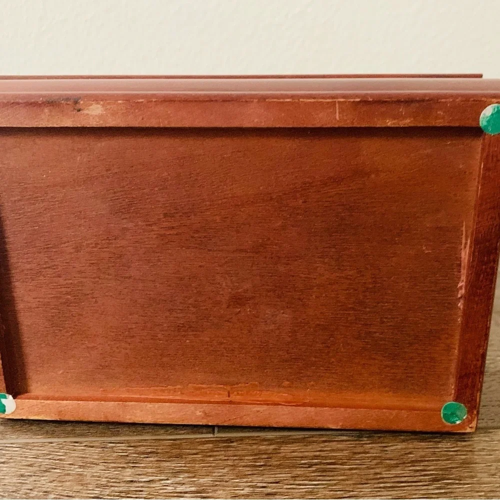 Wooden box with a mirror